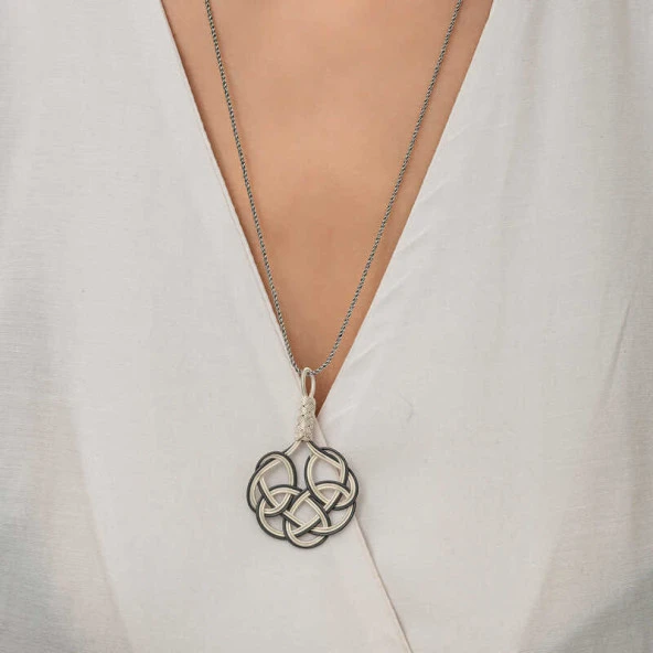 Gümüş Kazaziye Örgü Kadın Kolye - Resim 4