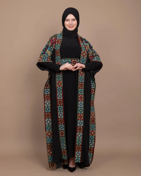 Geniş Kollu Oversize Kalıplı Geleneksel Kalın Nakışlı Kadın Abaya Freesize C100013