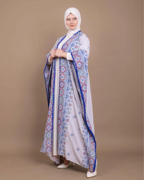 Kısa Kollu Oversize Kalıplı Geleneksel Kalın Nakışlı Kadın Beyaz Geniş Abaya Freesize C100015