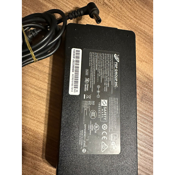 FSP150-ABBN3 19V 7.89A 150W AC ADAPTÖR YENİLENMİŞ ÜRÜN