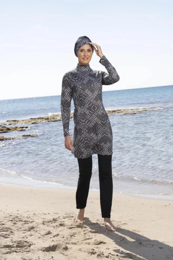 ESTİVA 23903 Siyah Dijital Desenli Tam Boy Lycralı Tesettür Mayo - Resim 4