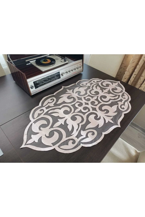 Toz Pembe Deri El Işi Lazer Kesim Sehpa Örtüsü - 2