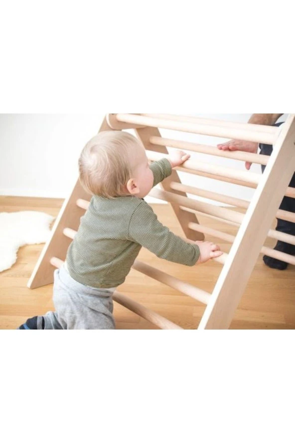 Pikler Üçgeni , Tırmanma Kulesi Montessori