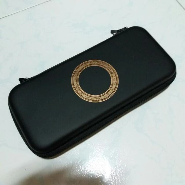 Cosmostech Nintendo Switch Oyun Konsolu Uyumlu Taşıma Çantası Kılıf Siyah Desenli - 4