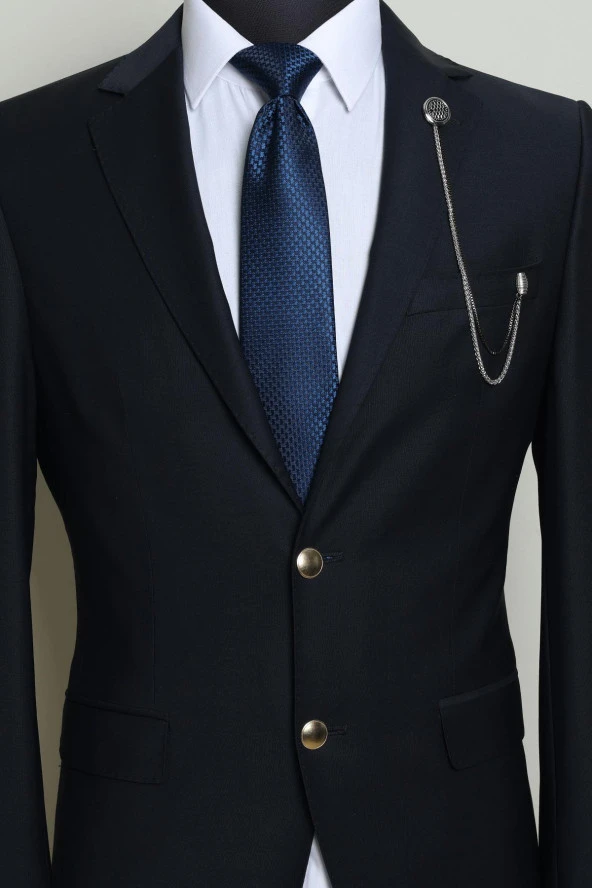 Esgue Desenli Gümüş Siyah Zincirli Ceket Yaka İğnesi - 2