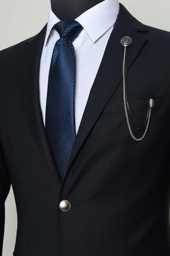 Esgue Desenli Gümüş Zincirli Ceket Yaka İğnesi - 3