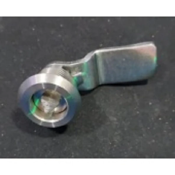 Mesan Krom Çeyrek Dönüşlü Üçgen Anahtarlı Yaylı Kilit - 3