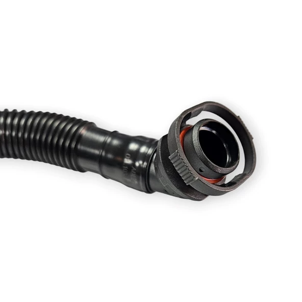 VW Passat B7 2011-2014 Dizel Motor Üst Havalandırma Borusu 03L103493AE - 4