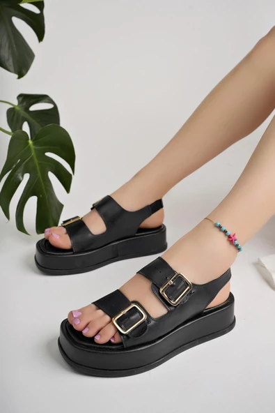 Muggo WANDA Garantili Dolgu Topuklu Çift Bantlı Toka Detaylı Lastikli Kadın Sandalet - 9