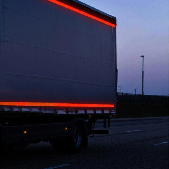 Tüvtürk Onaylı Belgeli Bant 5 Metre 5 cm Kırmızı Reflektörlü Reflektif Fosforlu Şerit Bant İkaz Bandı - 2