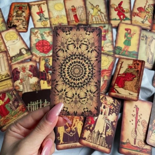 78 Kartlı Regin Antik Tarot Destesi - 4