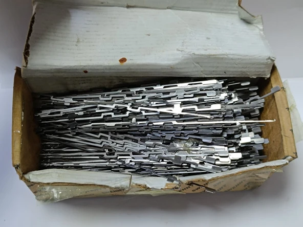 Tekstil Makinesi Örgü İğnesi 1815 Adet - 4