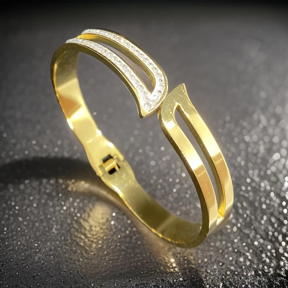 Özel Günler İçin Taşlı Şıklık: Gold Renk 316L Antialerjik Çelik Kelepçe Bileklik ürün görseli 1