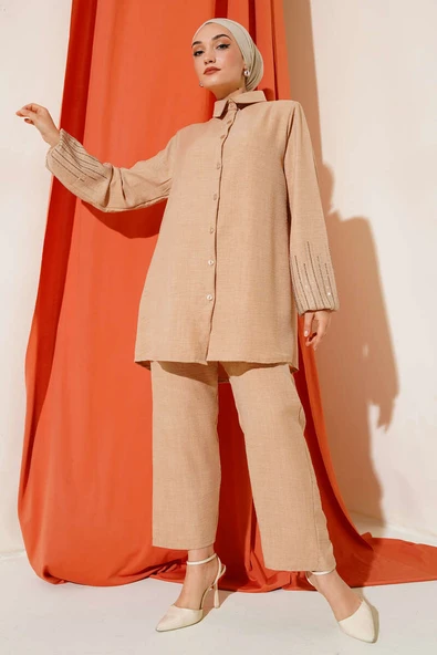 Kolları Taşlı Keten İkili Takım Latte ürün görseli 1