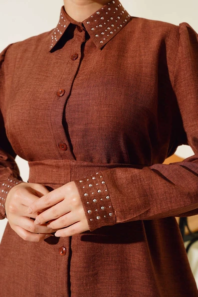 Yaka ve Manşet Taş Detaylı Keten İkili Takım Kahve - 4