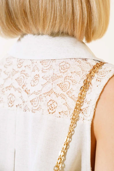 Sırt Dantelli Keten Bluz Bej - Resim 4
