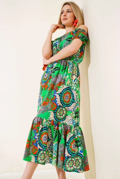 Eteği Volanlı Askılı Elbise Yeşil ürün görseli 1