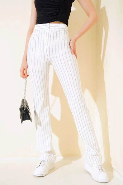 İnce Çizgili İspanyol Paça Pantolon Beyaz - Resim 4