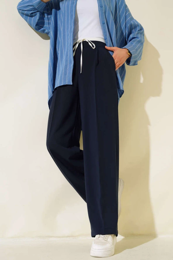 İp Bağcıklı Pantolon Lacivert ürün görseli 1