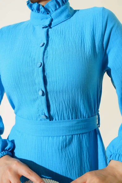 Yarım Düğmeli Keten Elbise Mavi - Resim 4