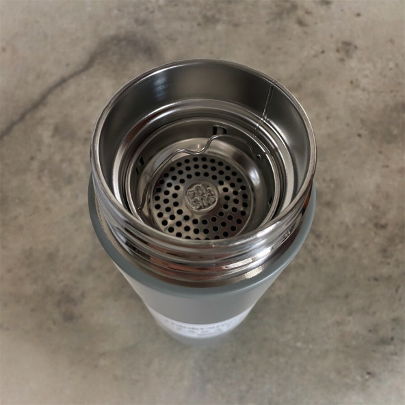 MODERN ÇİFT VAKUM YALITIMLI YANDAN DERİ TUTACAKLI SICAK/SOĞUK 450 ML GÜNLÜK, HEDİYELİK TERMOS - 5