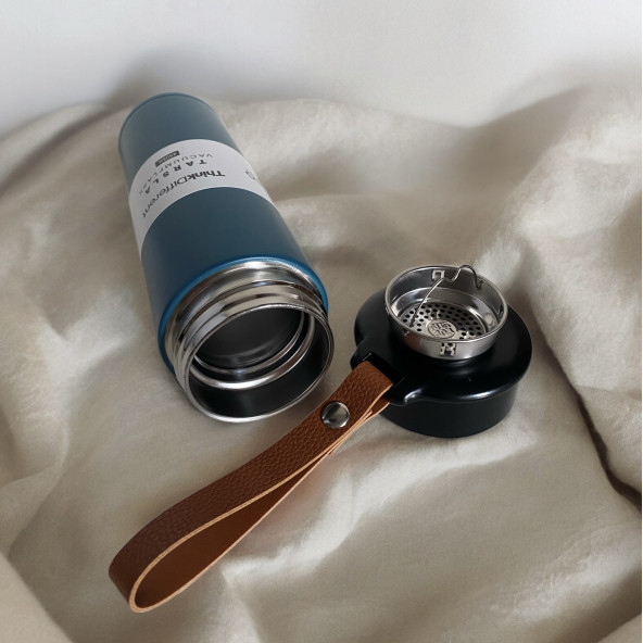 MODERN ÇİFT VAKUM YALITIMLI YANDAN DERİ TUTACAKLI SICAK/SOĞUK 450 ML GÜNLÜK, HEDİYELİK TERMOS - 4