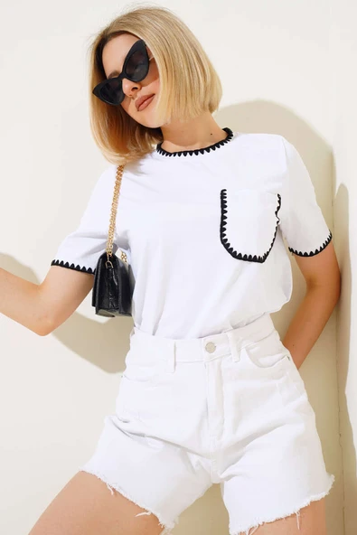 Midye Dikişli T-shirt Beyaz