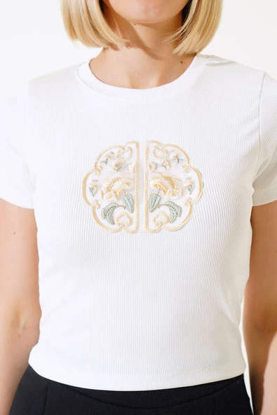 Gold Nakışlı T-shirt Ekru - Resim 4