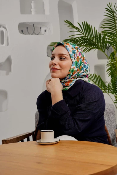 Afvente Çiçek Desen Yeşil Soft Pamuk Eşarp