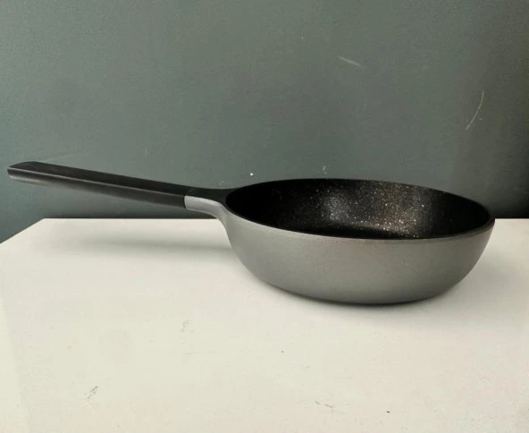 ARYILDIZ PRO-GRADE TAVA 20 CM GRİ