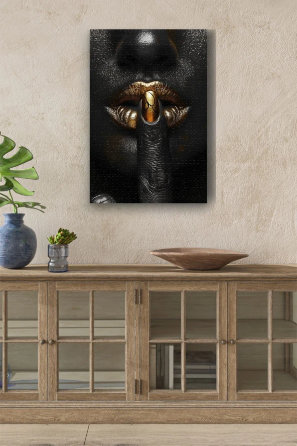 Sessiz Ol İşareti Yapan İnsan Kanvas Tablo ürün görseli