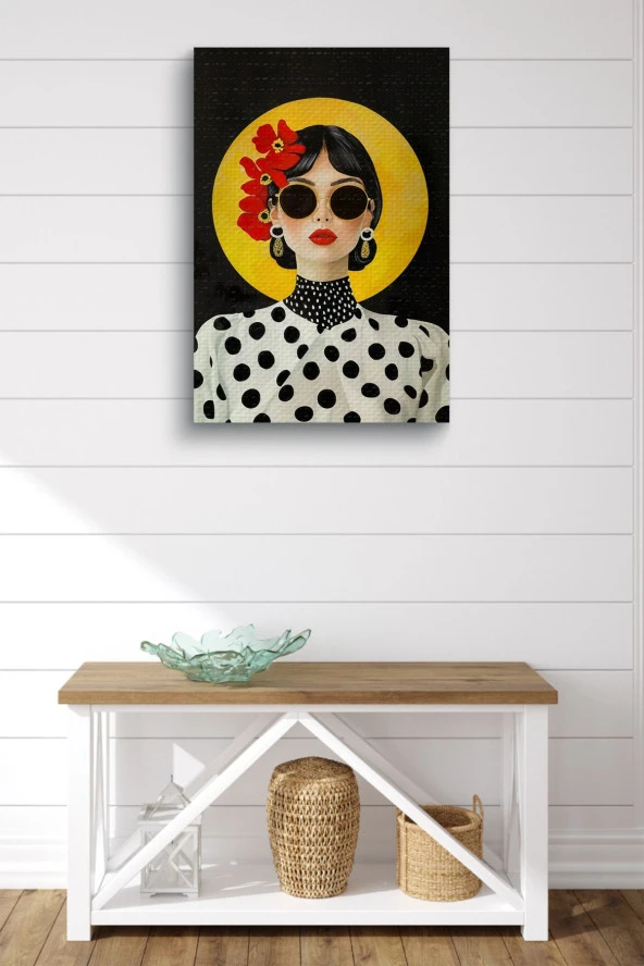 Kırmızı Çiçek Detaylı Kadın Çizim Yağlı Kanvas Tablo - Resim 2