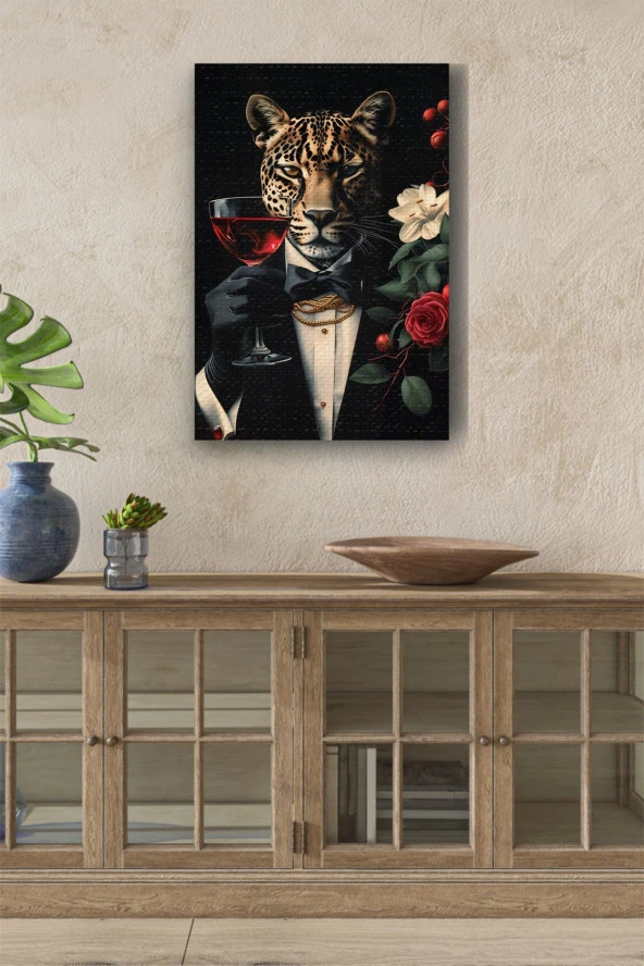 Takım Elbiseli Leopar Yağlı Kanvas Tablo ürün görseli