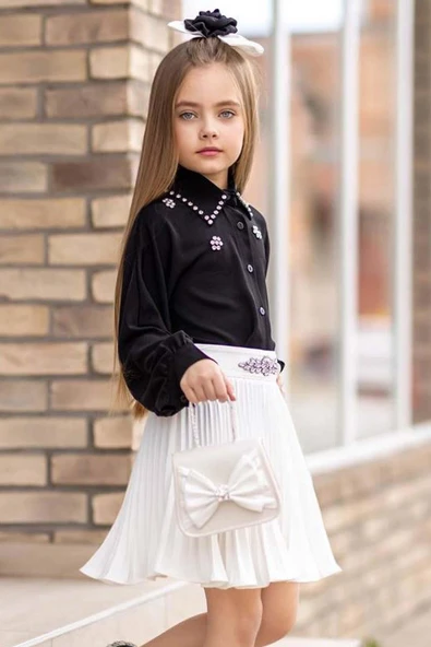 Kız Çocuk Yakası ve Göğsü Taş İşlemeli Siyah Gömlek ve Piliseli Beyaz Etekli Takım - 6