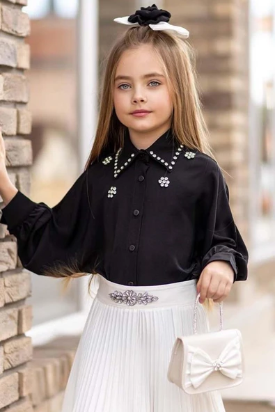 Kız Çocuk Yakası ve Göğsü Taş İşlemeli Siyah Gömlek ve Piliseli Beyaz Etekli Takım - 7
