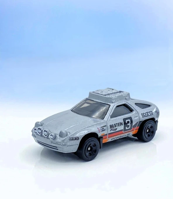 Hot Wheels Tekli Arabalar PORSCHE 928S SAFARI HKG46