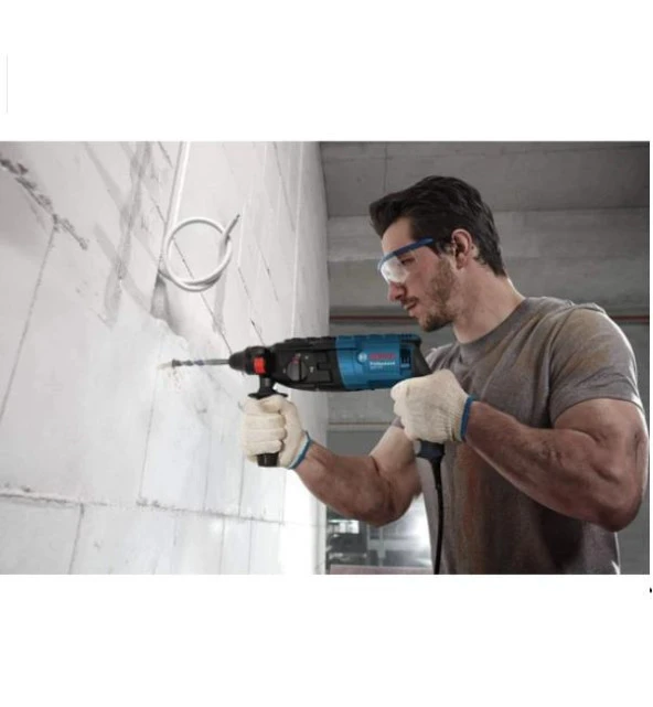 Bosch GBH 240 Kırıcı Delici 790 Watt - 4