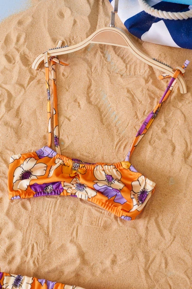 Turuncu İp Askılı Çiçek Desenli Kız Çocuk Bikini 19045 - 2
