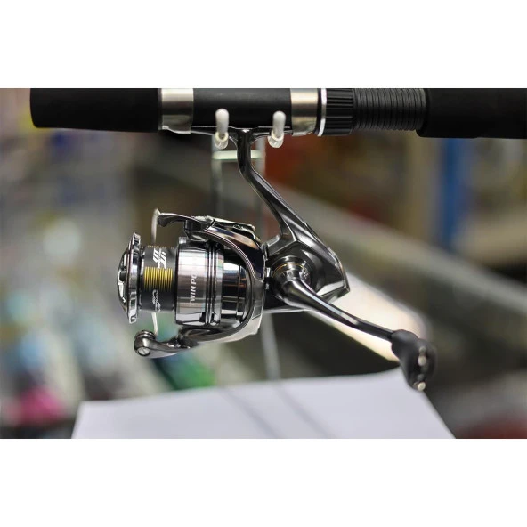 Shimano Twin Power 24 FE C2000 S LRF Olta Makinesi