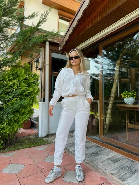 Eşofman Takımı Üst Fermuarlı Alt Paça Ve Kemer Lastikli Ekru Renk - Resim 3