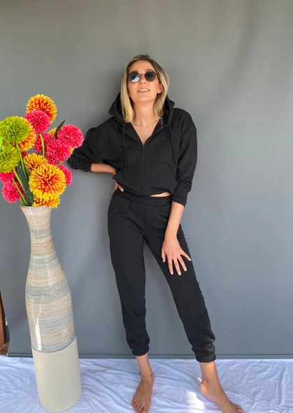 Eşofman Takımı Üst Fermuarlı Alt Paça Ve Kemer Lastikli Siyah Renk - 6