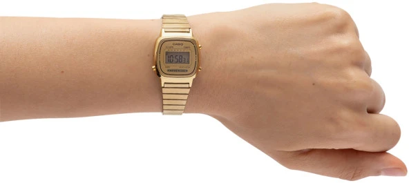 Casio LA670WGA-9DF Kadın Kol Saati - 4