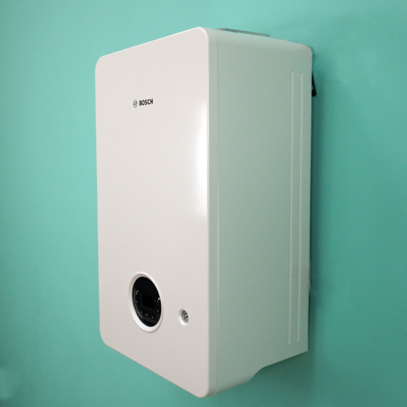 Bosch Condens 2200 İ 24 kW 5 Yıl Garantili Tam Yoğuşmalı Kombi - 2