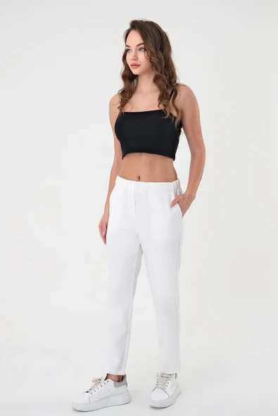 Kadın Beyaz Beli Lastikli Dar Kesim Pantolon