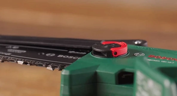Bosch Easychain 18V-15-7 Şarjlı Zincirli Budama Makinası 18 Volt (Akü Ve Şarj Aleti Hariç) - 5