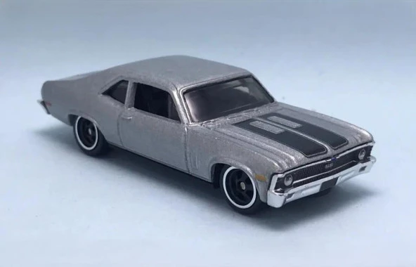 Fast & Furious 70 Chevrolet Nova SS HRW42 - HNR58