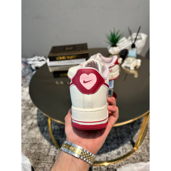 Nike Air Force 1 Low Valentines Day - 3
