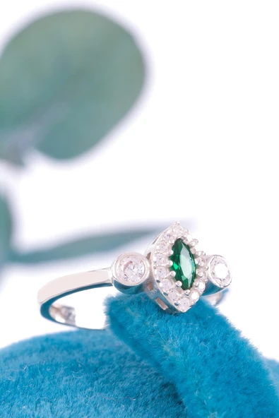 Minera Serisi Zirkon Yeşim Taşlı Mekik Gümüş Kadın Yüzük - 6