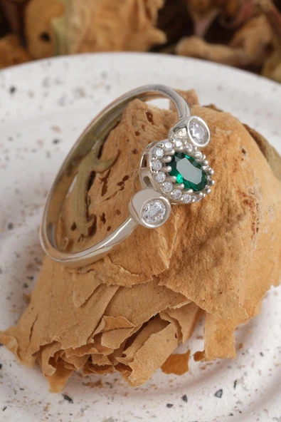 Minera Serisi Zirkon Yeşim Taşlı Oval Gümüş Kadın Yüzük - 4