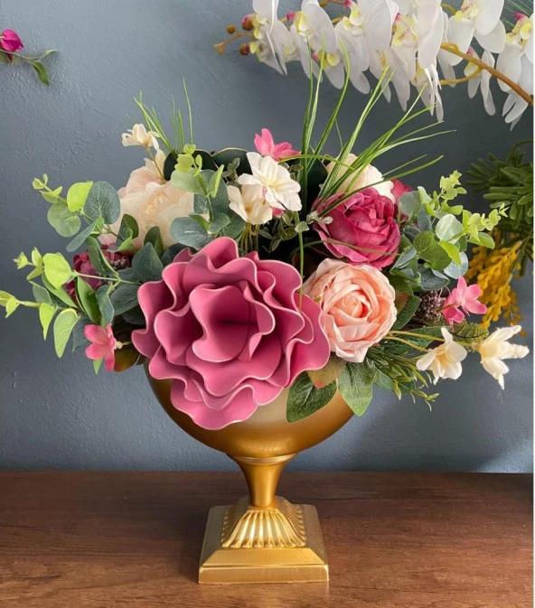 Nettenevime Yapay Çiçek Ve Latex Aranjmanı Metal Gold Vazolu Masa Üstü Çiçeği Arajman 17386 - Resim 4